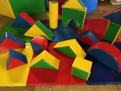 *SOFT PLAY Surround with Ball Pond and Mats (