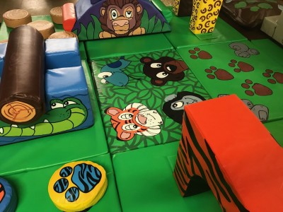 12 Mat JUNGLE Soft Play Multi Activity Set