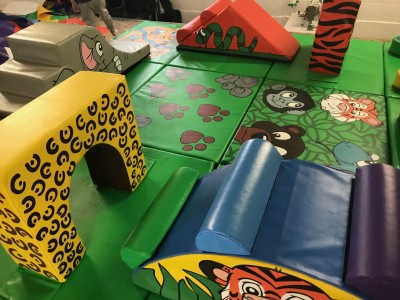 12 Mat JUNGLE Soft Play Multi Activity Set