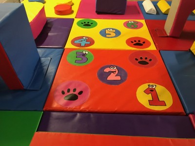 16 Mat Soft Play  Activity Set  - Approx 12ft