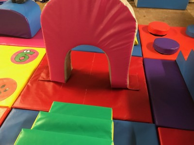 16 Mat Soft Play  Activity Set  - Approx 12ft