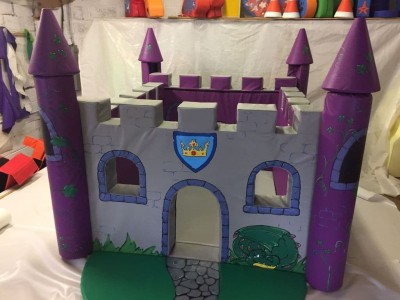 Magical Castle with Mats  6ft x 5ft x5ft appr