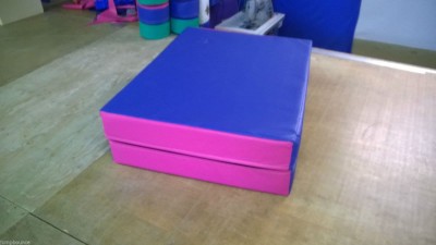 Pink Gymnastics Crash Mats, PVC  4' x 6' x 6i