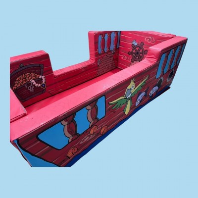 PIRATE BED SAFE SURROUND WITH ART WORK